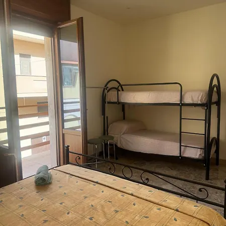 Apartment Bilocale Via Filomarini Vicino Corso Roma *